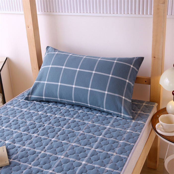 91家纺网 家纺一手货源 找家纺 乐逸家纺 2026新款A类纯棉全棉色织水洗棉床护垫床褥学生宿舍单人出租房专用可水洗床褥软床垫 全棉床褥蓝大格