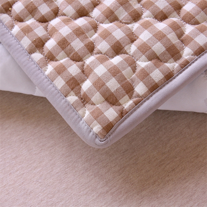 91家纺网 家纺一手货源 找家纺 乐逸家纺 2026新款A类纯棉全棉色织水洗棉床护垫床褥学生宿舍单人出租房专用可水洗床褥软床垫 全棉床褥驼小格