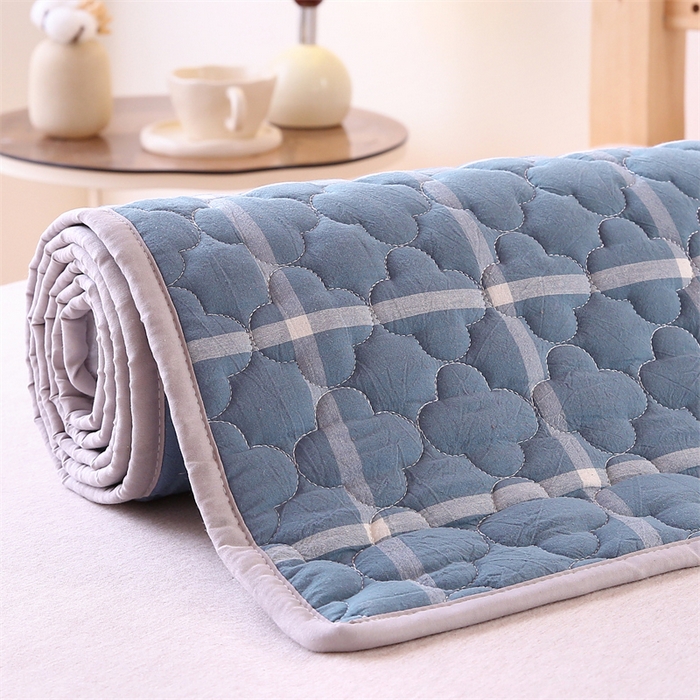 91家纺网 家纺一手货源 找家纺 乐逸家纺 2026新款A类纯棉全棉色织水洗棉床护垫床褥学生宿舍单人出租房专用可水洗床褥软床垫 全棉床褥蓝大格