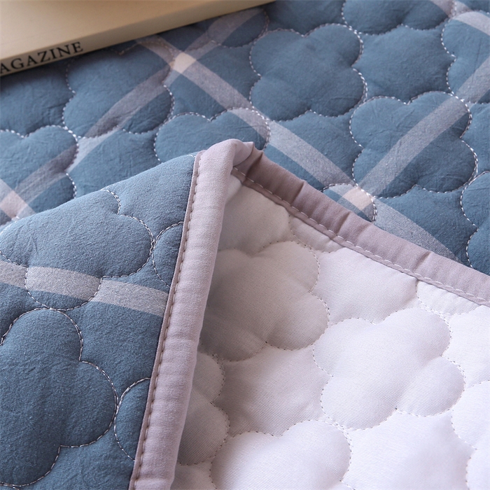 91家纺网 家纺一手货源 找家纺 乐逸家纺 2026新款A类纯棉全棉色织水洗棉床护垫床褥学生宿舍单人出租房专用可水洗床褥软床垫 全棉床褥蓝大格