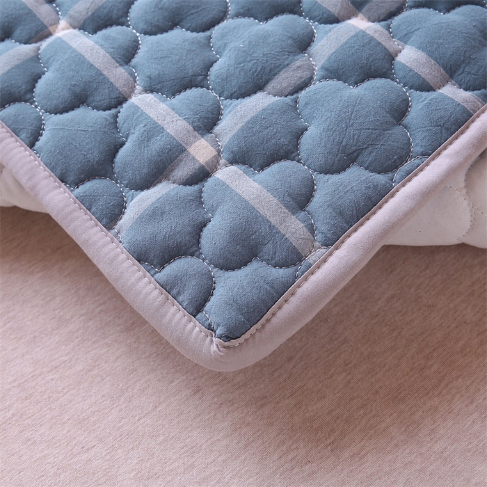 91家纺网 家纺一手货源 找家纺 乐逸家纺 2026新款A类纯棉全棉色织水洗棉床护垫床褥学生宿舍单人出租房专用可水洗床褥软床垫 全棉床褥蓝大格