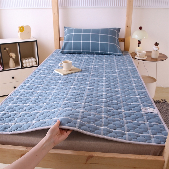 91家纺网 家纺一手货源 找家纺 乐逸家纺 2026新款A类纯棉全棉色织水洗棉床护垫床褥学生宿舍单人出租房专用可水洗床褥软床垫 全棉床褥蓝大格