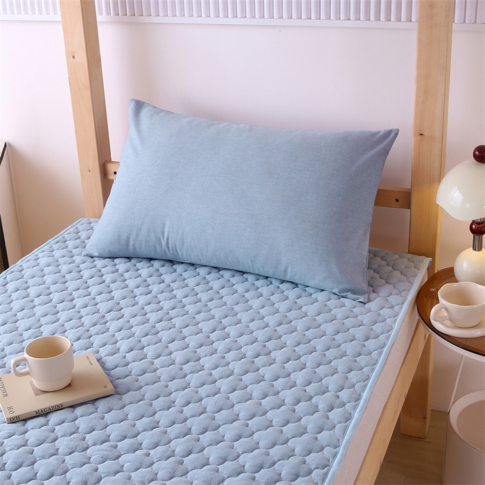 91家纺网 家纺一手货源 找家纺 乐逸家纺 2026新款A类纯棉全棉色织水洗棉床护垫床褥学生宿舍单人出租房专用可水洗床褥软床垫 全棉床褥天蓝