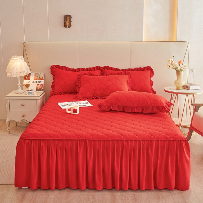 91家纺网 家纺一手货源 找家纺 怡源梦 2026新款幸运草夹棉床裙床裙单品床裙单件 幸运草-大红