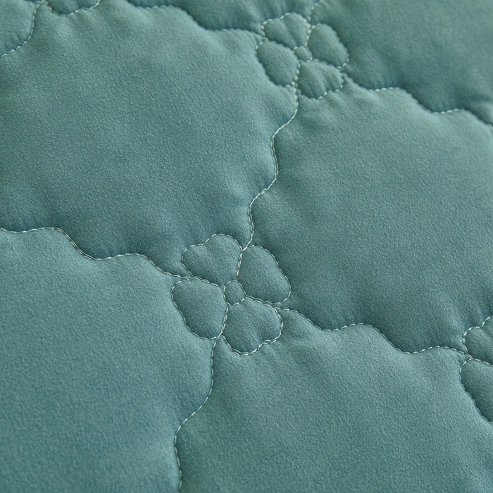 91家纺网 家纺一手货源 找家纺 怡源梦 2026新款幸运草夹棉床裙床裙单品床裙单件 幸运草-兰色