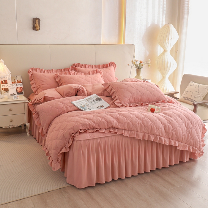 91家纺网 家纺一手货源 找家纺 （总）怡源梦 2026新款幸运草夹棉床裙四件套