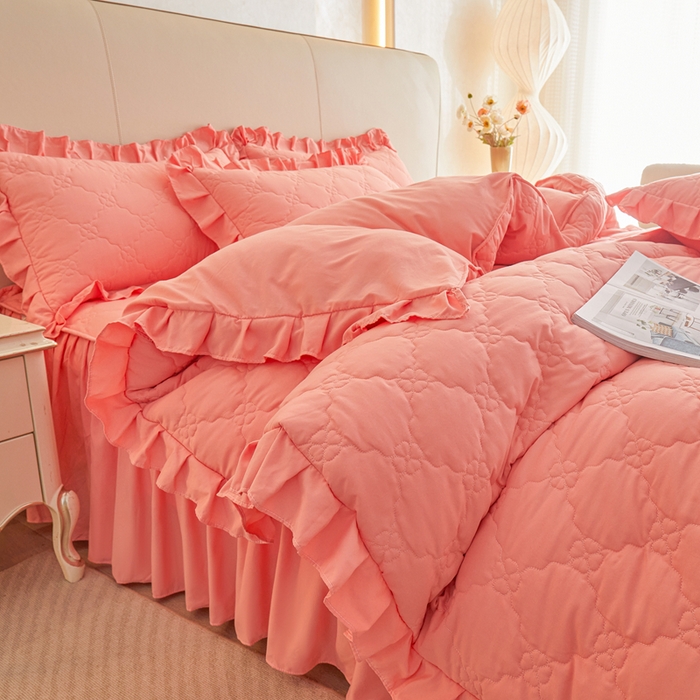 91家纺网 家纺一手货源 找家纺 怡源梦 2026新款幸运草夹棉床裙四件套 幸运草-玉色