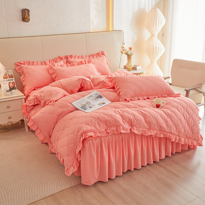 91家纺网 家纺一手货源 找家纺 怡源梦 2026新款幸运草夹棉床裙四件套 幸运草-玉色