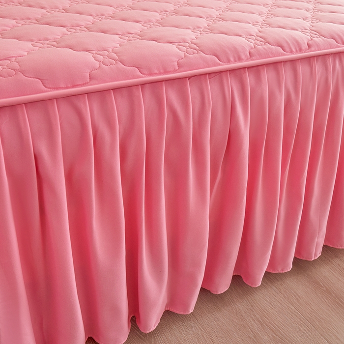 91家纺网 家纺一手货源 找家纺 怡源梦 2026新款幸运草夹棉床裙四件套 幸运草-粉色