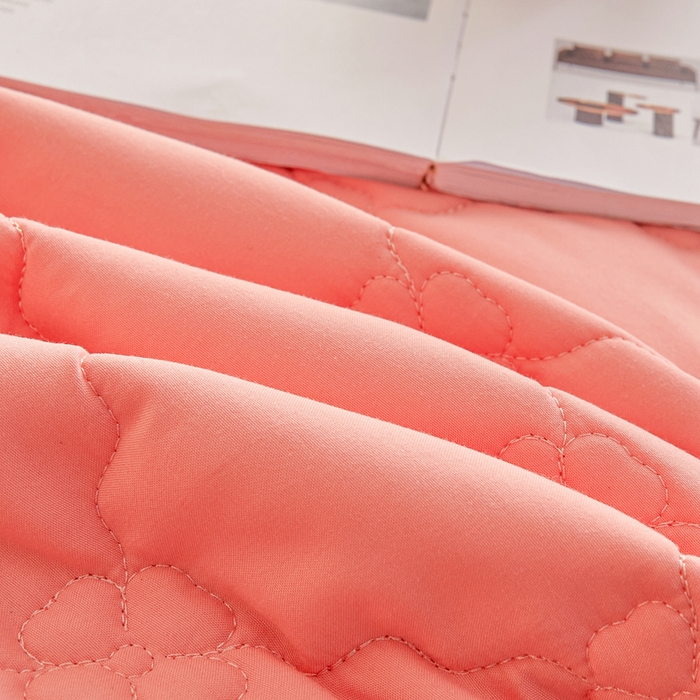 91家纺网 家纺一手货源 找家纺 怡源梦 2026新款幸运草夹棉床裙四件套 幸运草-玉色