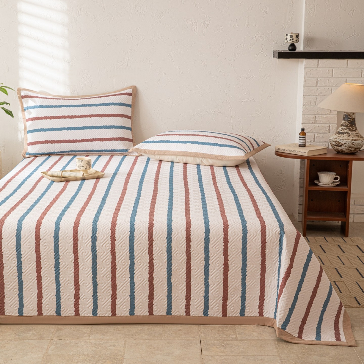 91家纺网 家纺一手货源 找家纺 雅萱家纺 2026春夏新款全棉老粗布床盖 床盖单件 床盖-条纹咖