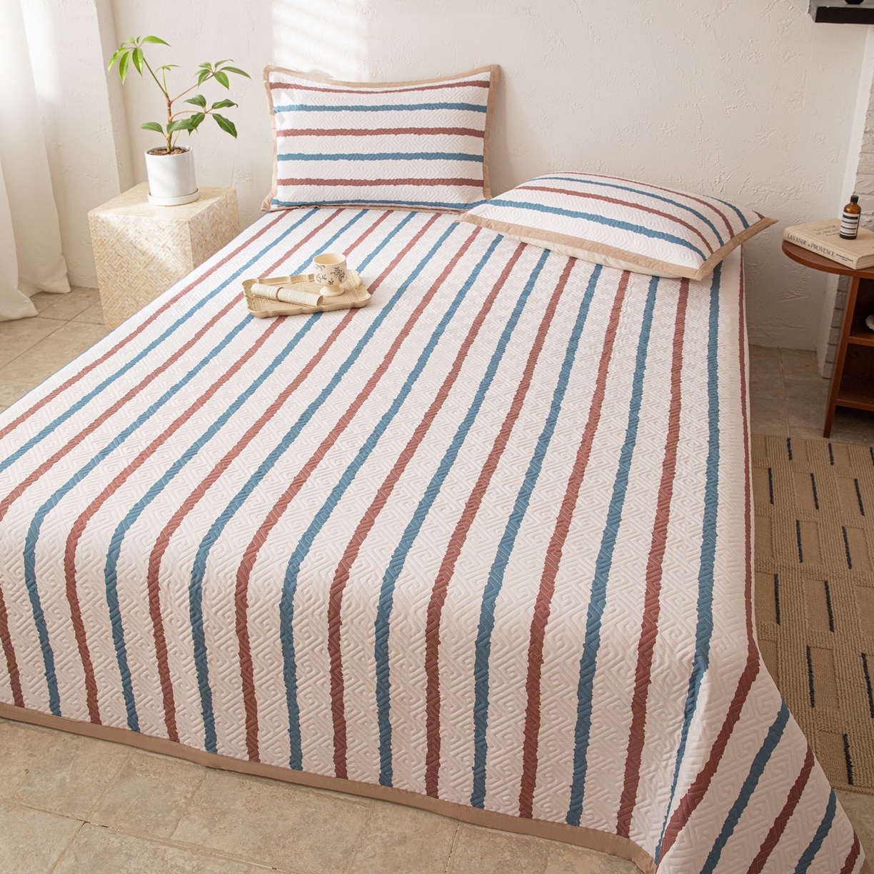 91家纺网 家纺一手货源 找家纺 雅萱家纺 2026春夏新款全棉老粗布床盖 床盖单件 床盖-条纹咖