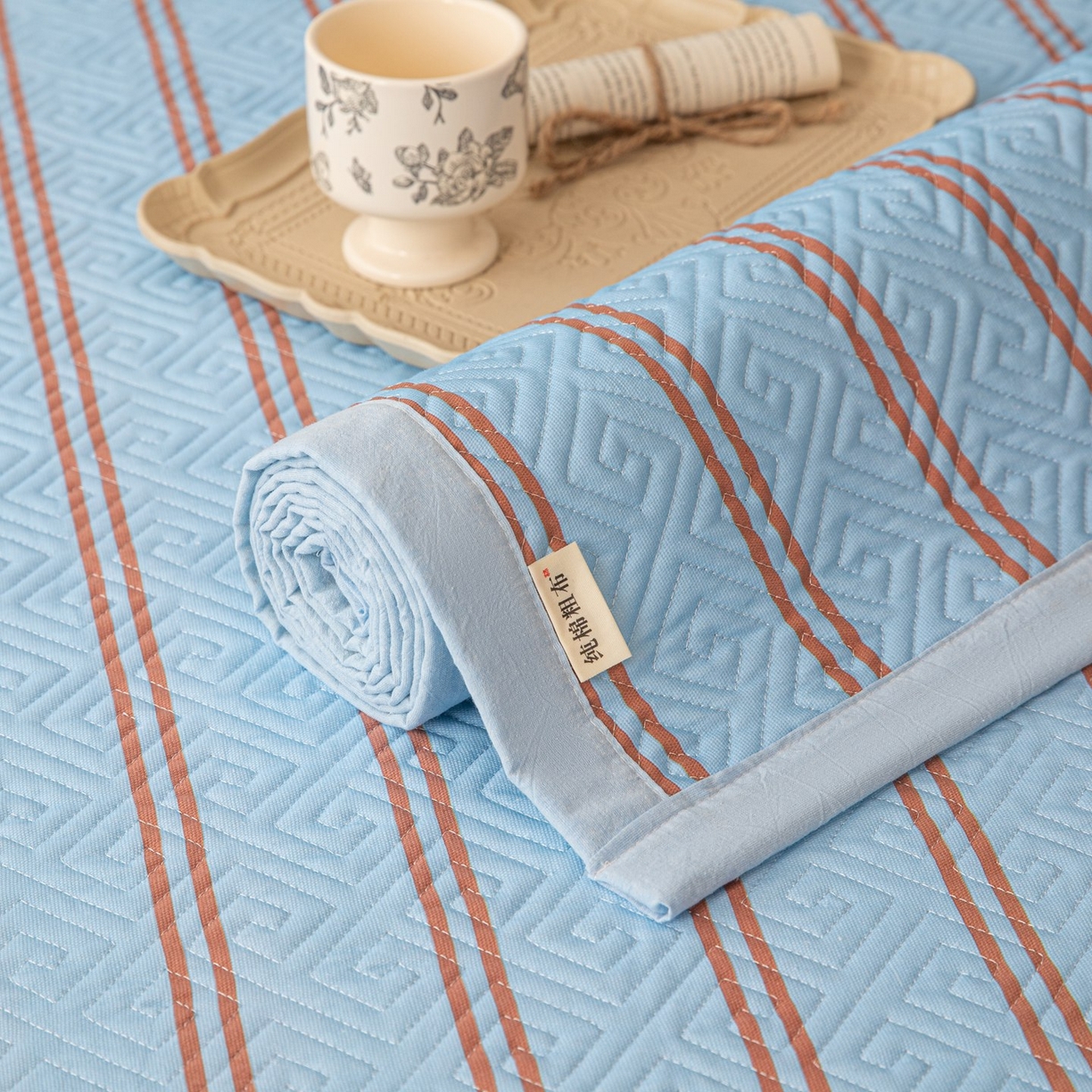 91家纺网 家纺一手货源 找家纺 雅萱家纺 2026春夏新款全棉老粗布床盖 床盖单件 床盖-纹蓝