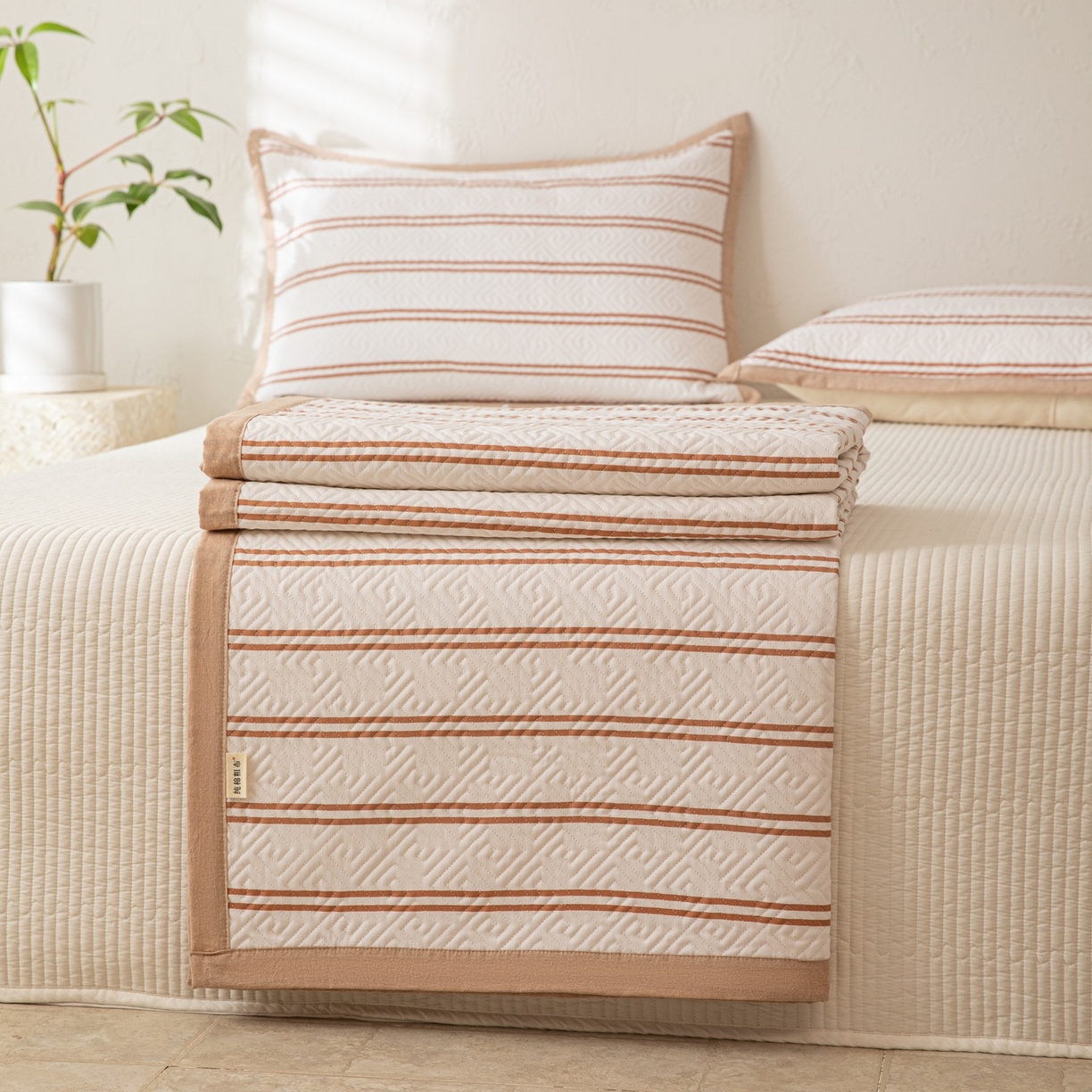 91家纺网 家纺一手货源 找家纺 雅萱家纺 2026春夏新款全棉老粗布床盖 床盖单件 床盖-卡其色