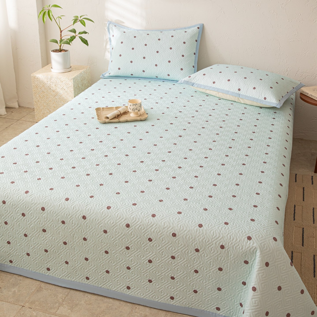 91家纺网 家纺一手货源 找家纺 雅萱家纺 2026春夏新款全棉老粗布床盖 床盖单件 床盖-波点蓝