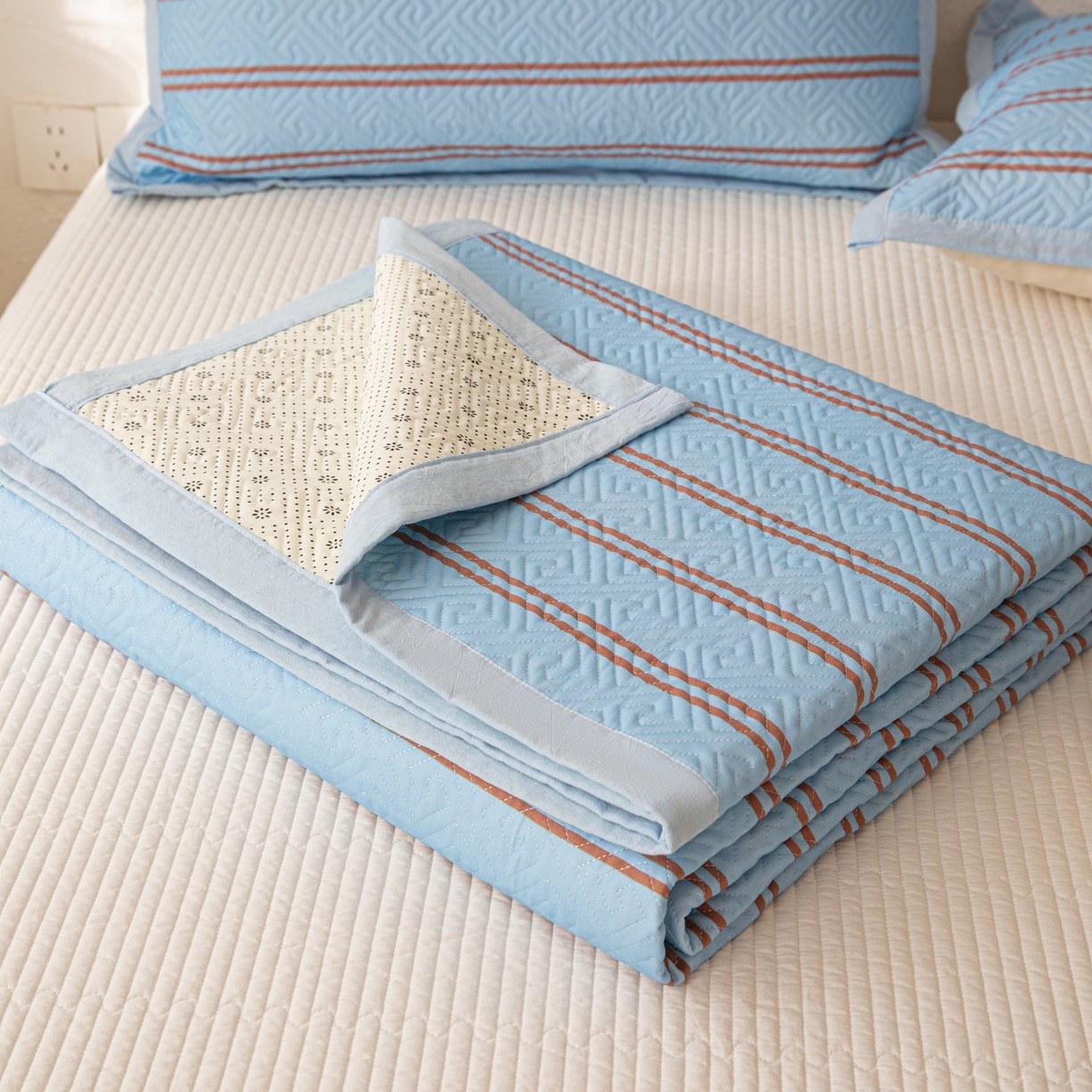 91家纺网 家纺一手货源 找家纺 雅萱家纺 2026春夏新款全棉老粗布软席凉席席子 软席-纹蓝