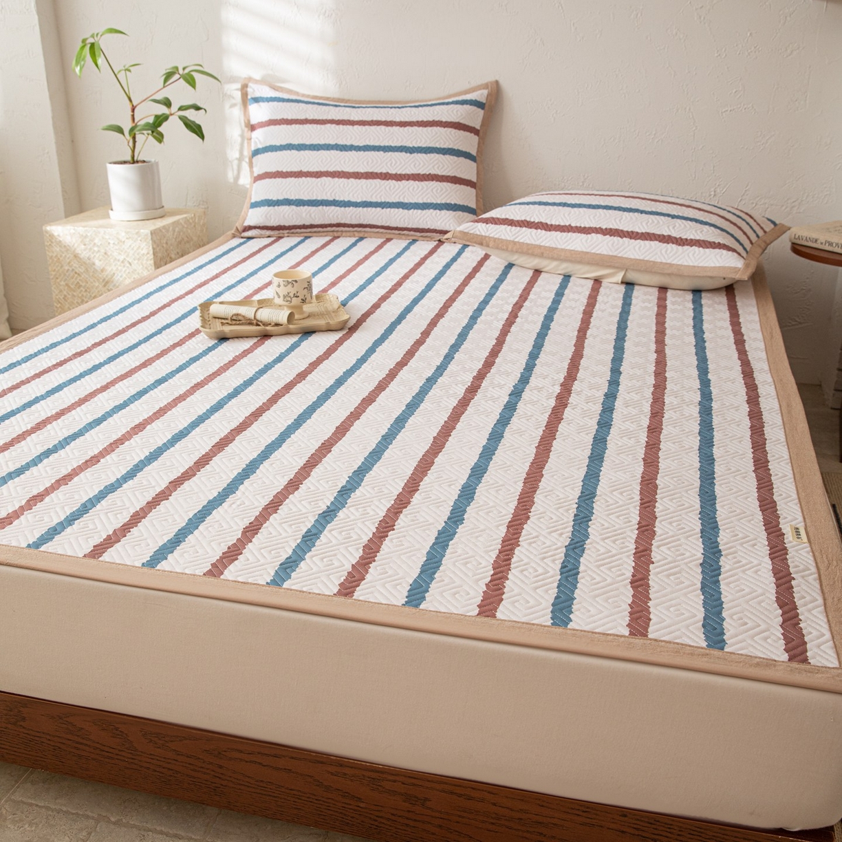 91家纺网 家纺一手货源 找家纺 雅萱家纺 2026春夏新款全棉老粗布软席凉席席子 软席-条纹咖