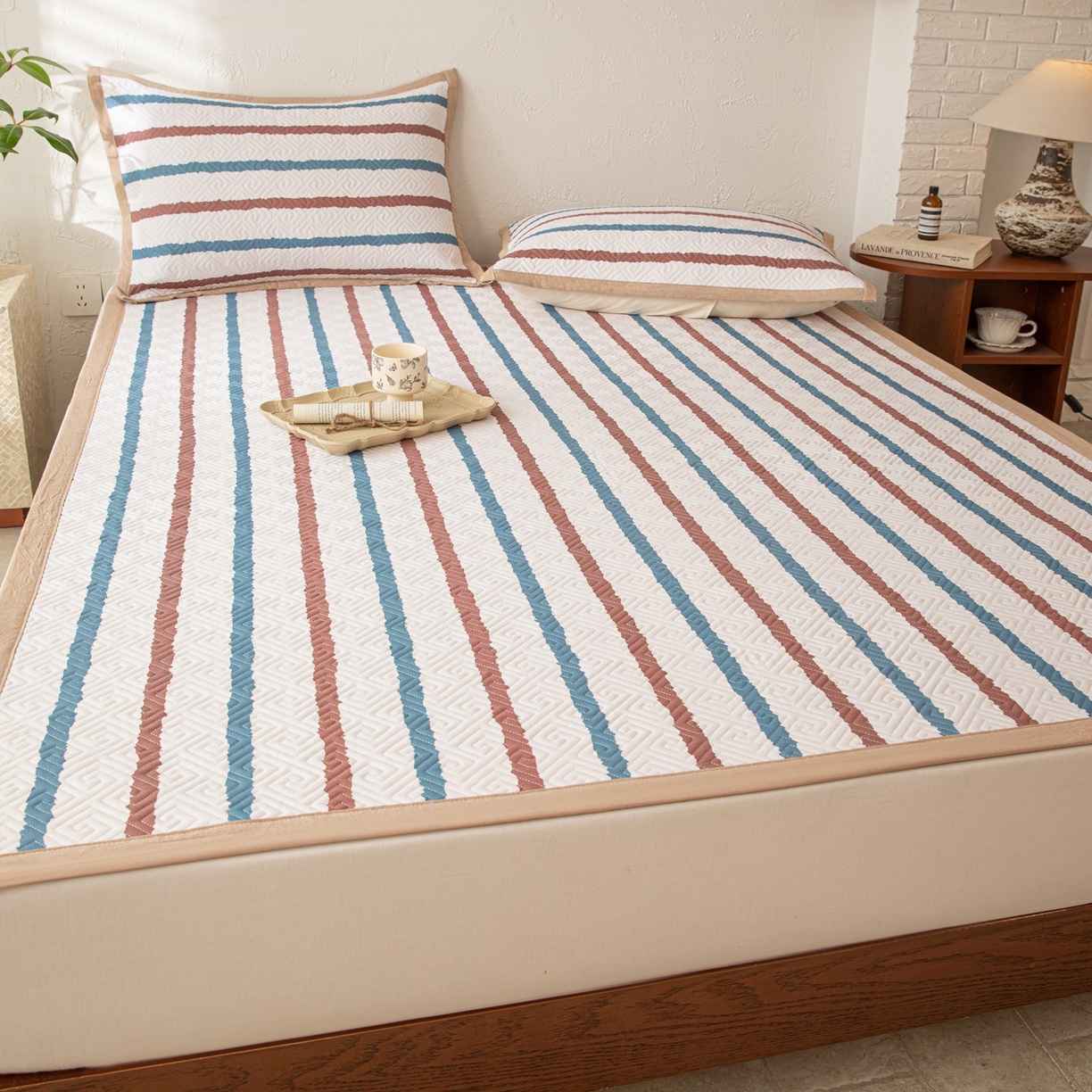 91家纺网 家纺一手货源 找家纺 雅萱家纺 2026春夏新款全棉老粗布软席凉席席子 软席-条纹咖