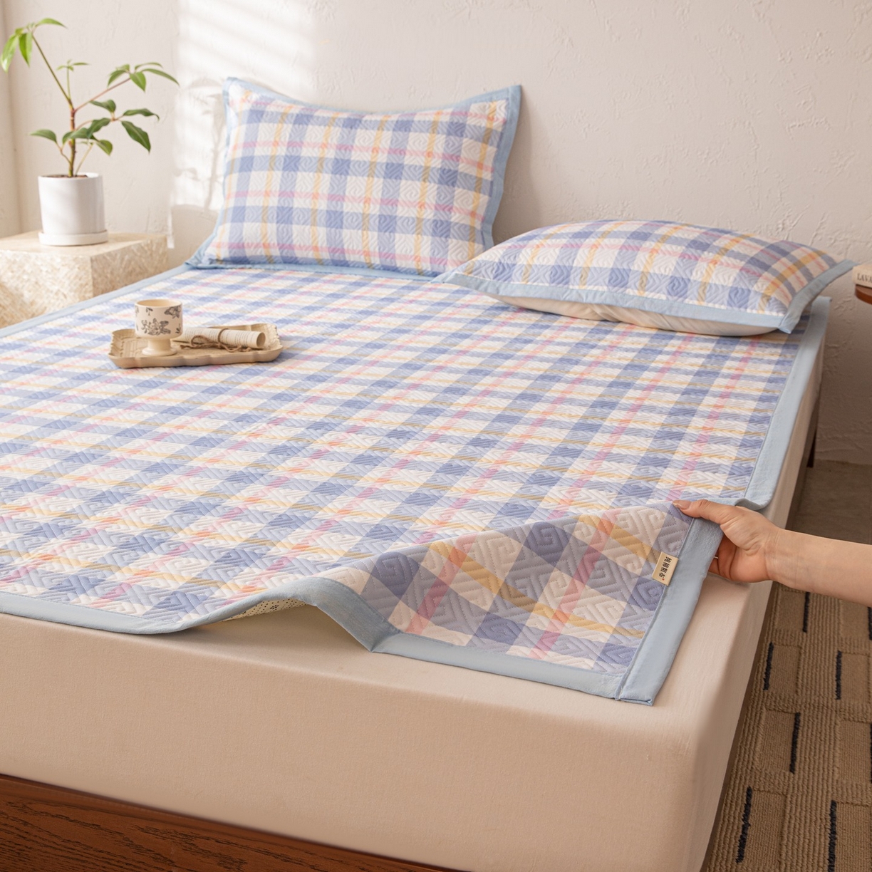 91家纺网 家纺一手货源 找家纺 雅萱家纺 2026春夏新款全棉老粗布软席凉席席子 软席-无印蓝