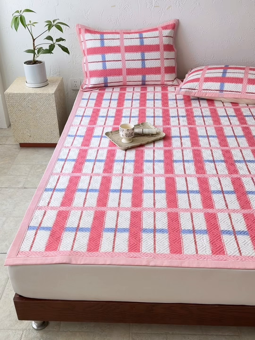 91家纺网 家纺一手货源 找家纺 雅萱家纺 2026春夏新款全棉老粗布软席凉席席子 软席-格红