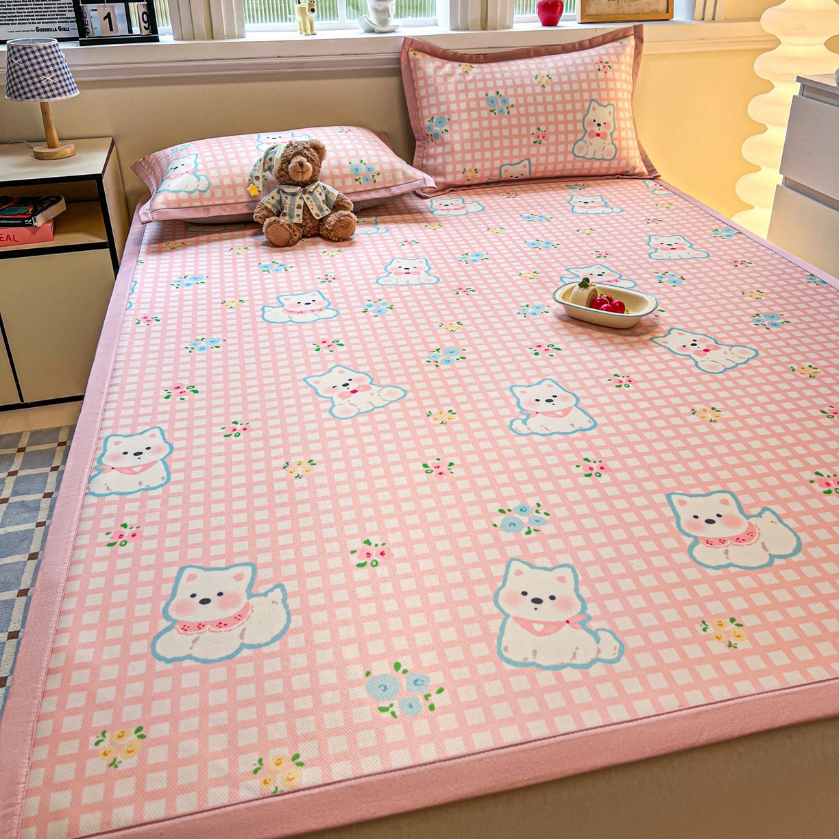 91家纺网 家纺一手货源 找家纺 女子家纺 2026新款费尔岛风冰丝凉席 粉格西高