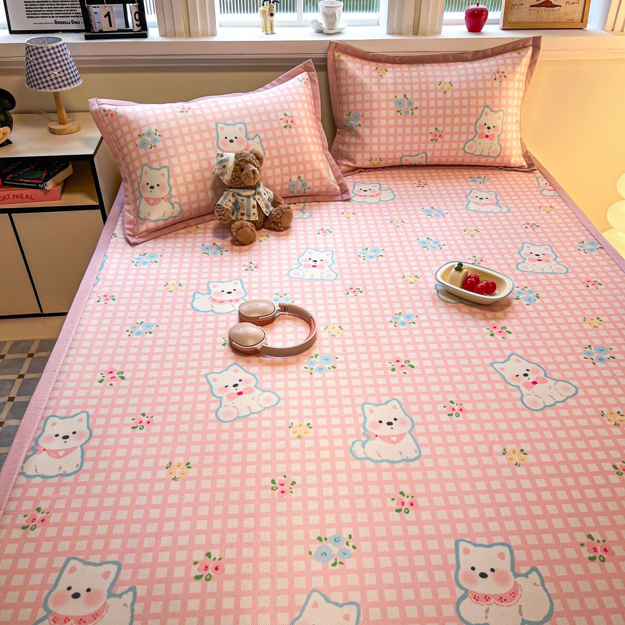 91家纺网 家纺一手货源 找家纺 女子家纺 2026新款费尔岛风冰丝凉席 粉格西高