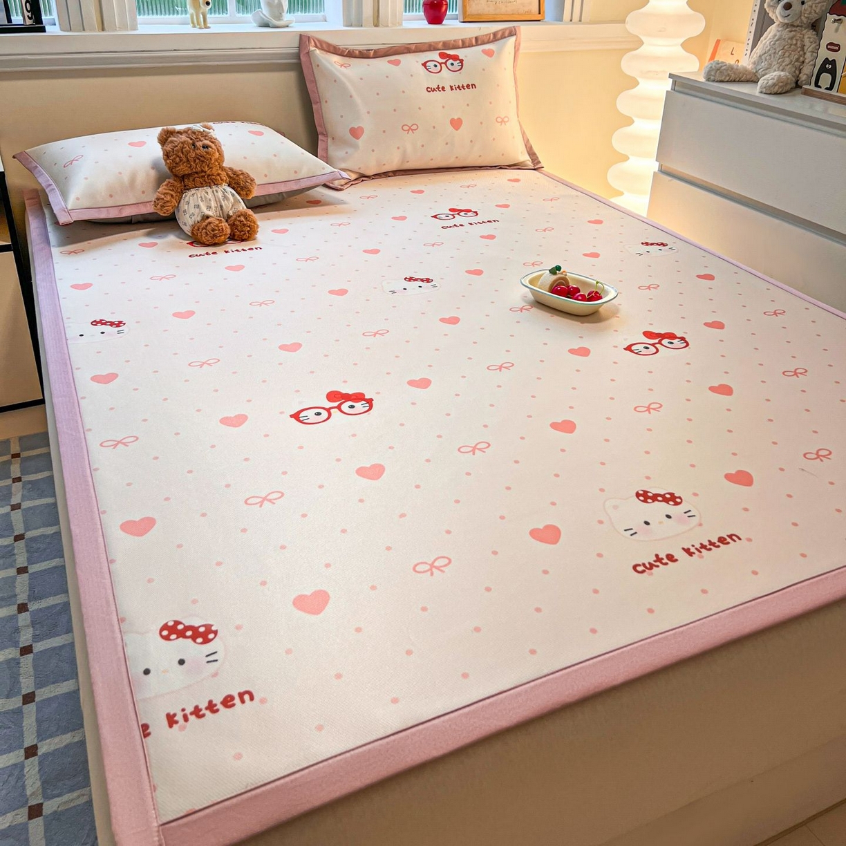 91家纺网 家纺一手货源 找家纺 女子家纺 2026新款费尔岛风冰丝凉席 甜心凯蒂