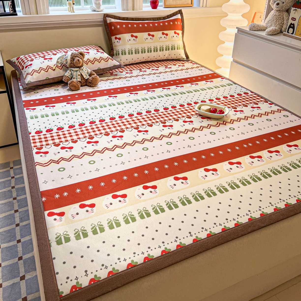 91家纺网 家纺一手货源 找家纺 女子家纺 2026新款费尔岛风冰丝凉席 红调猫咪