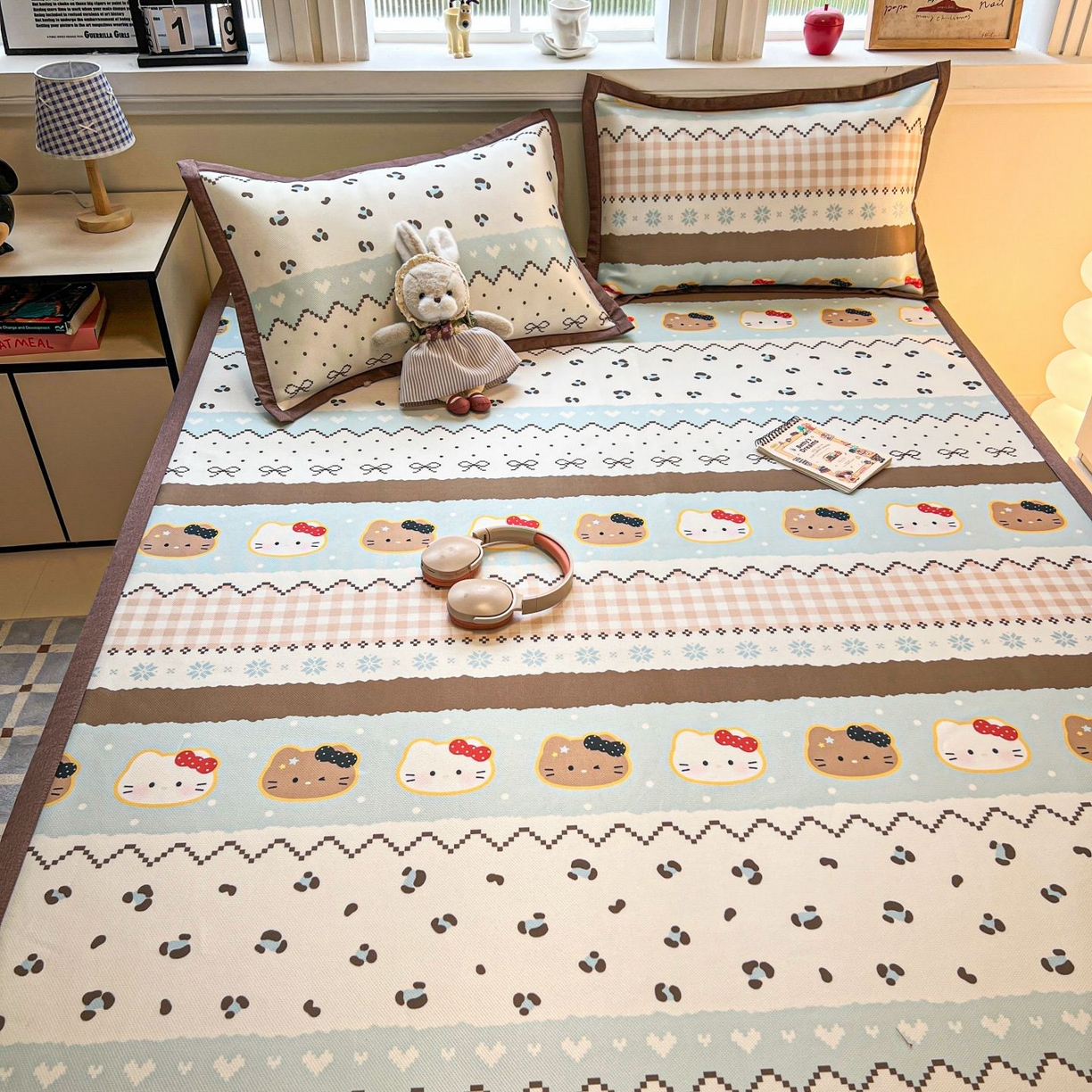 91家纺网 家纺一手货源 找家纺 女子家纺 2026新款费尔岛风冰丝凉席 奶咖喵语