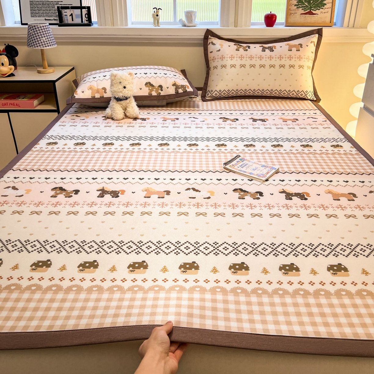 91家纺网 家纺一手货源 找家纺 女子家纺 2026新款费尔岛风冰丝凉席 费尔岛马