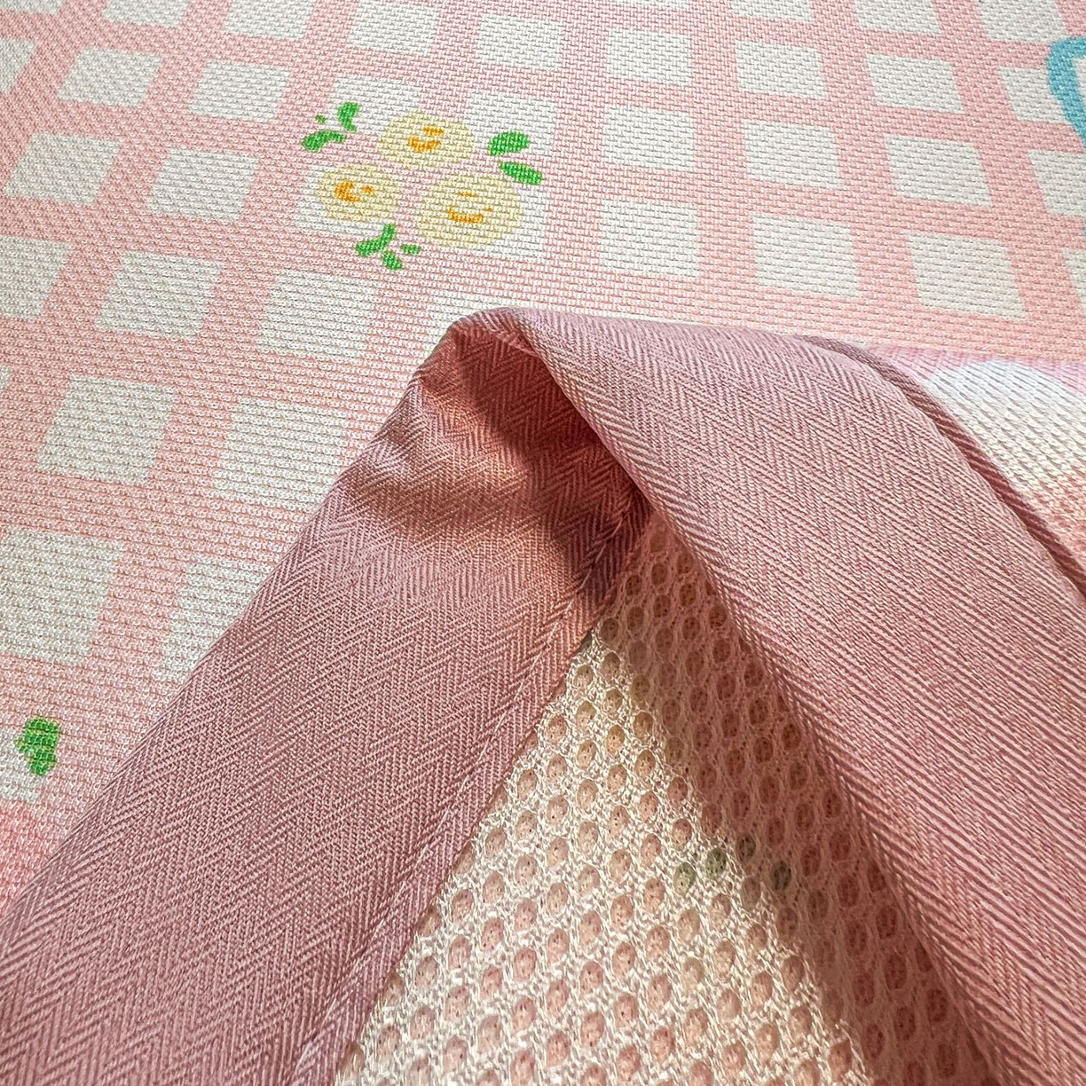 91家纺网 家纺一手货源 找家纺 女子家纺 2026新款费尔岛风冰丝凉席 粉格西高