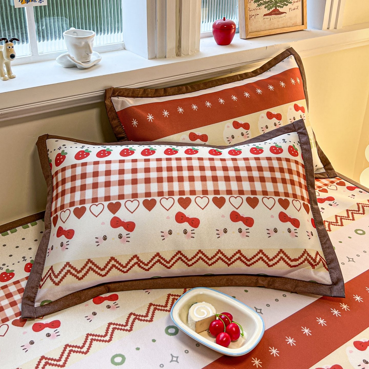 91家纺网 家纺一手货源 找家纺 女子家纺 2026新款费尔岛风冰丝凉席 红调猫咪