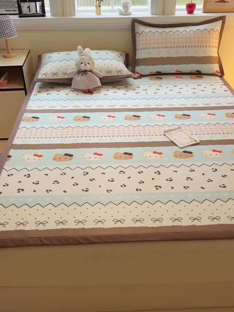 91家纺网 家纺一手货源 找家纺 女子家纺 2026新款费尔岛风冰丝凉席 奶咖喵语