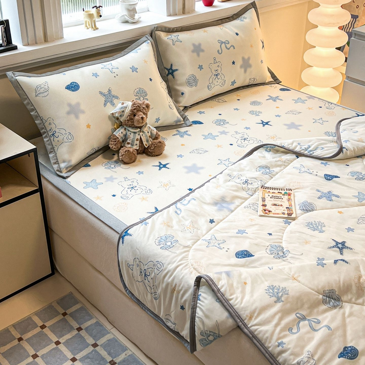 91家纺网 家纺一手货源 找家纺 女子家纺 2026新款费尔岛风冰丝凉席夏被套件系列 夏日海星