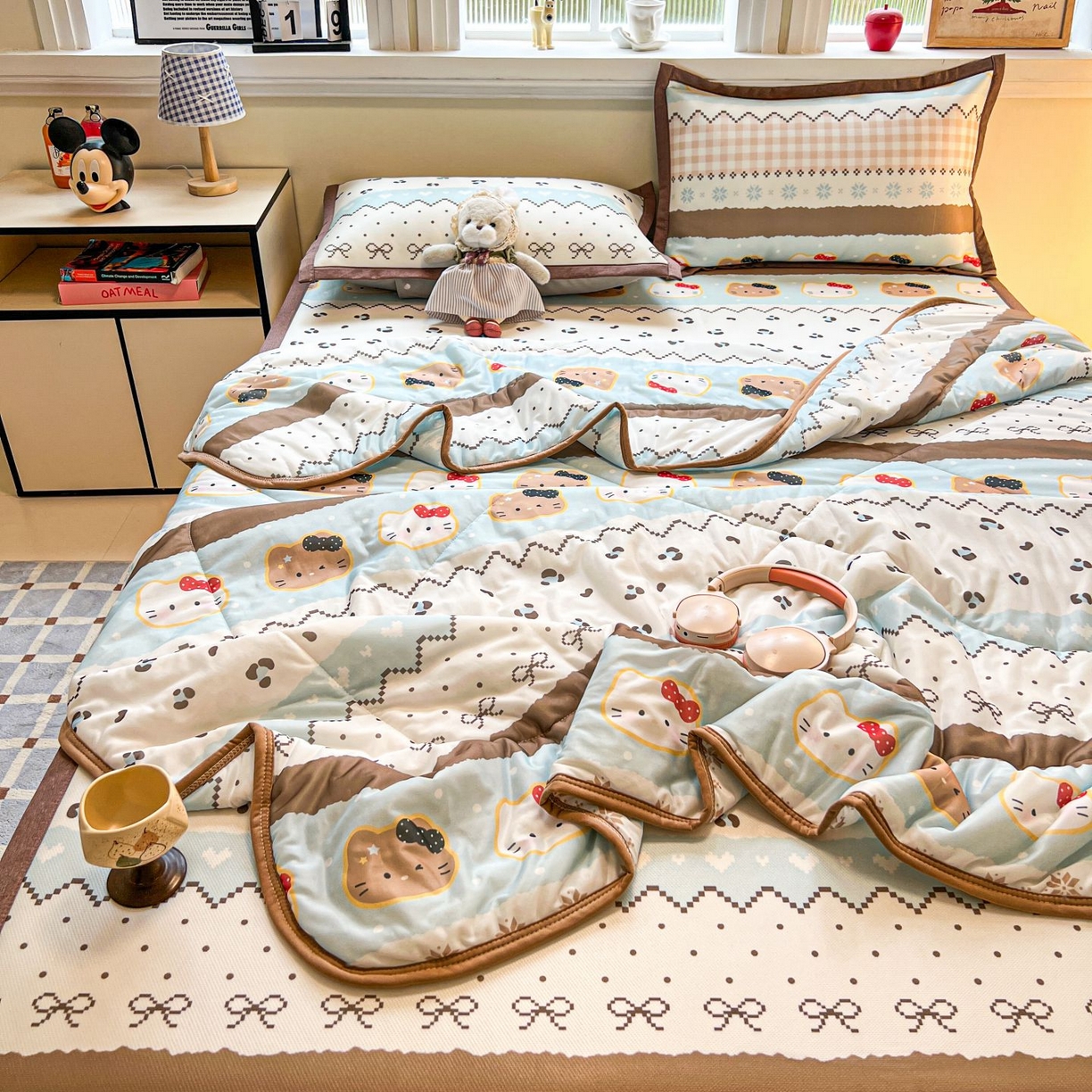 91家纺网 家纺一手货源 找家纺 女子家纺 2026新款费尔岛风冰丝凉席夏被套件系列 奶咖喵语