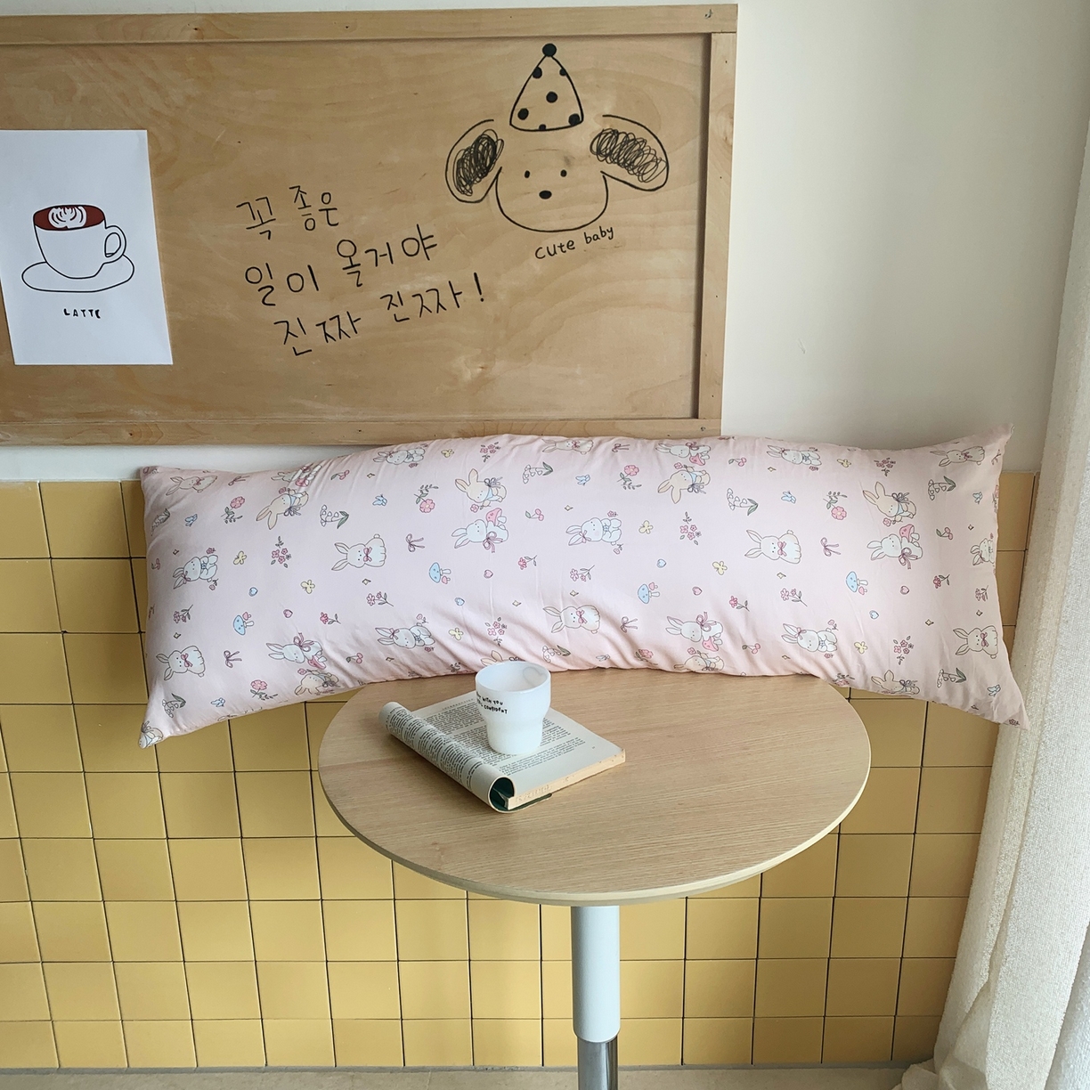 91家纺网 家纺一手货源 找家纺 桃喜 2026新款全棉巨无霸长抱枕 全棉长抱枕-碎花小兔