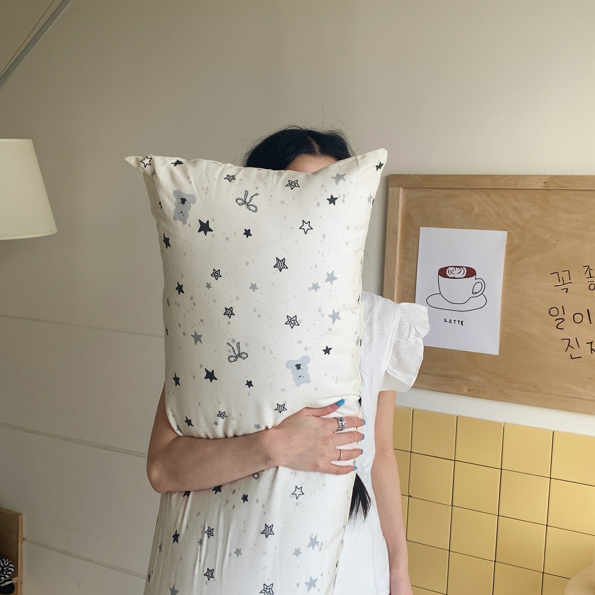 91家纺网 家纺一手货源 找家纺 桃喜 2026新款全棉巨无霸长抱枕 全棉长抱枕-黑白星星熊