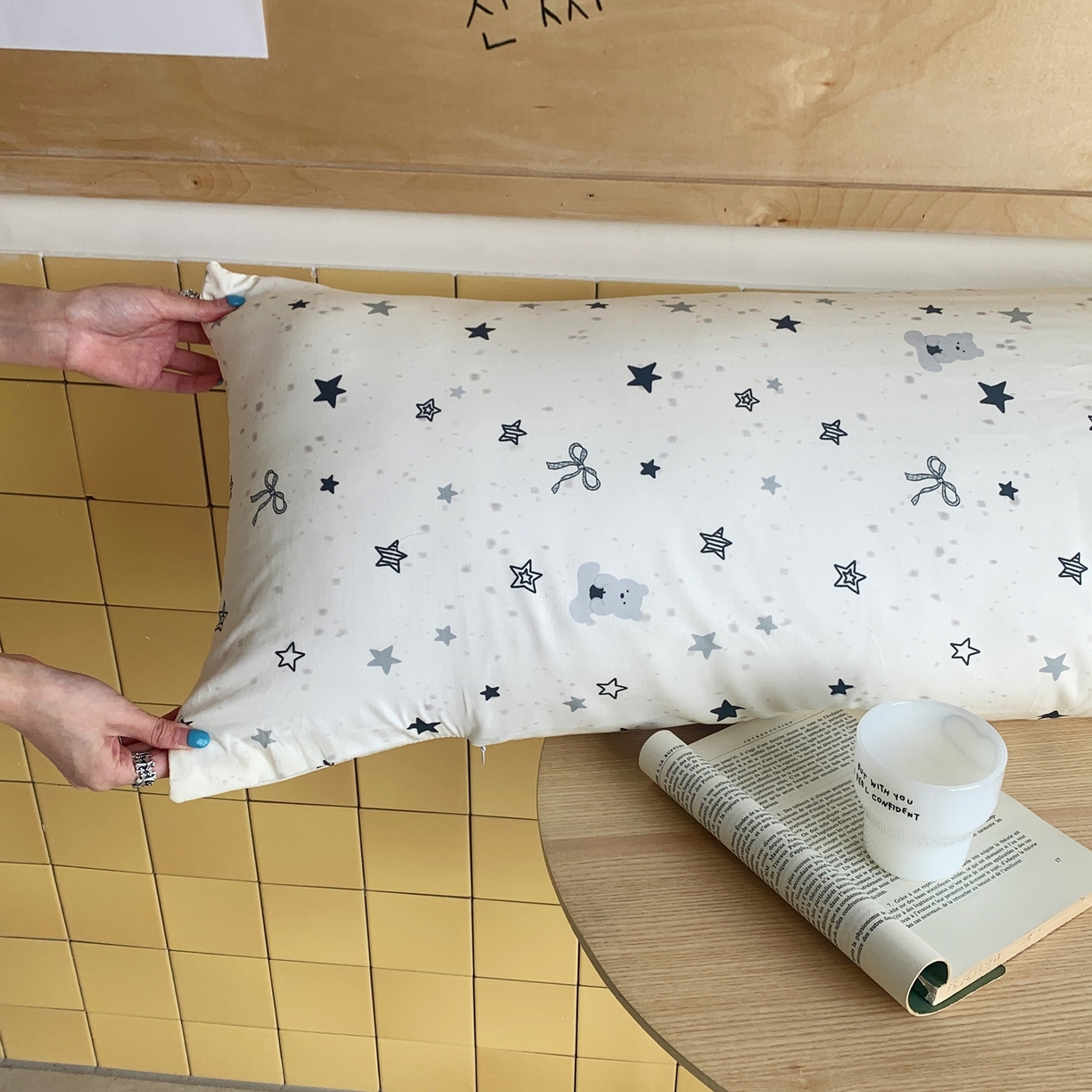 91家纺网 家纺一手货源 找家纺 桃喜 2026新款全棉巨无霸长抱枕 全棉长抱枕-黑白星星熊