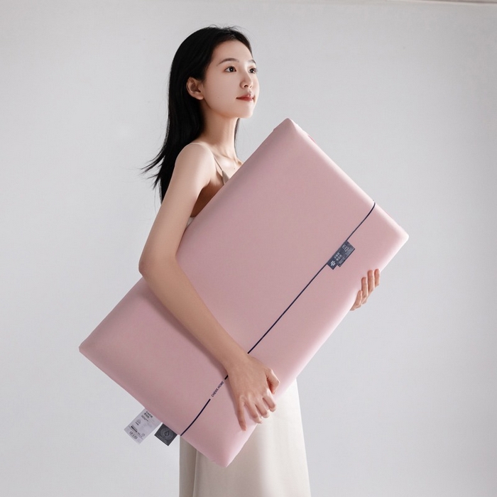 91家纺网 家纺一手货源 找家纺 锦鲤枕芯 2026新款磨毛面料三合一亲肤舒适记忆枕面包枕 枕头枕芯 面包枕-粉色