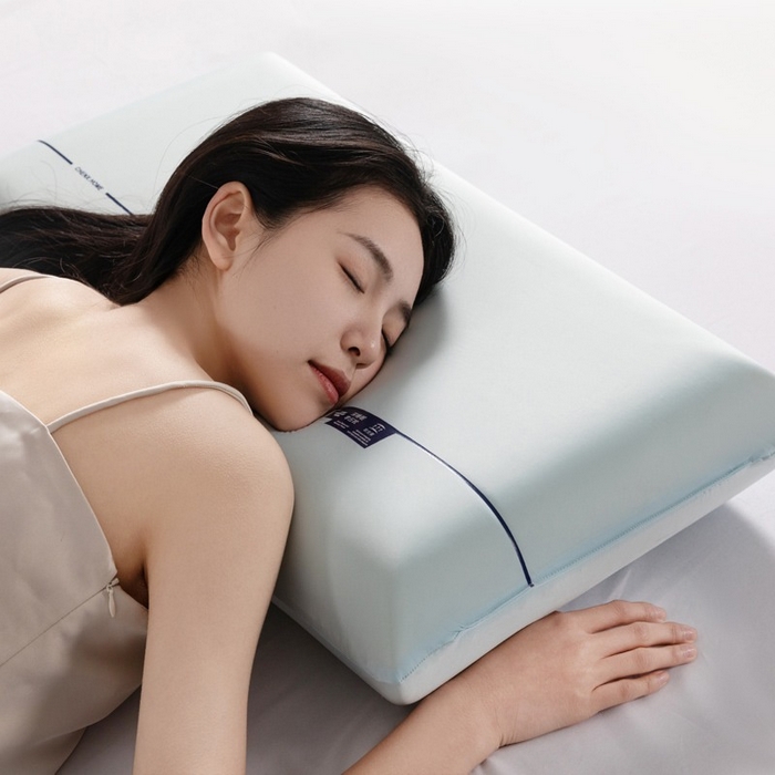 91家纺网 家纺一手货源 找家纺 锦鲤枕芯 2026新款磨毛面料三合一亲肤舒适记忆枕面包枕 枕头枕芯 面包枕-浅蓝