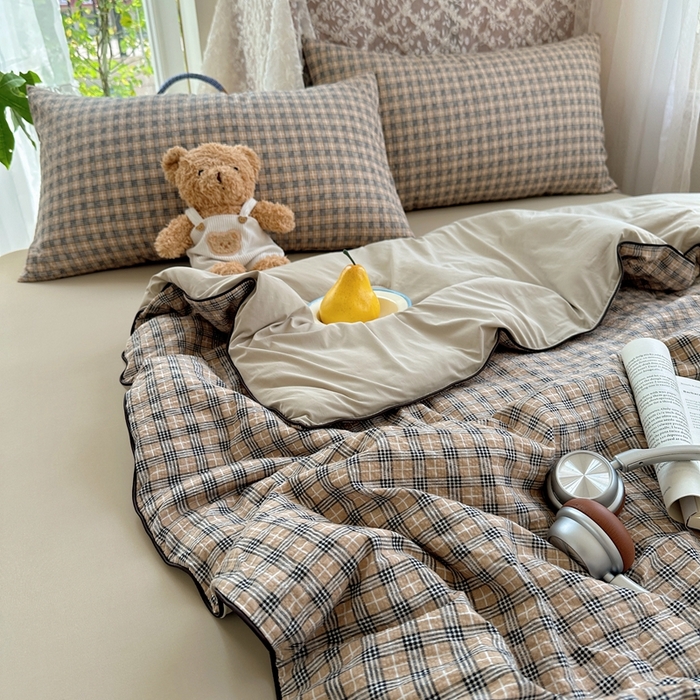 91家纺网 家纺一手货源 找家纺 贝扬思家纺 2026新款泡芙纱无印单夏被夏凉被空调被 暖阳