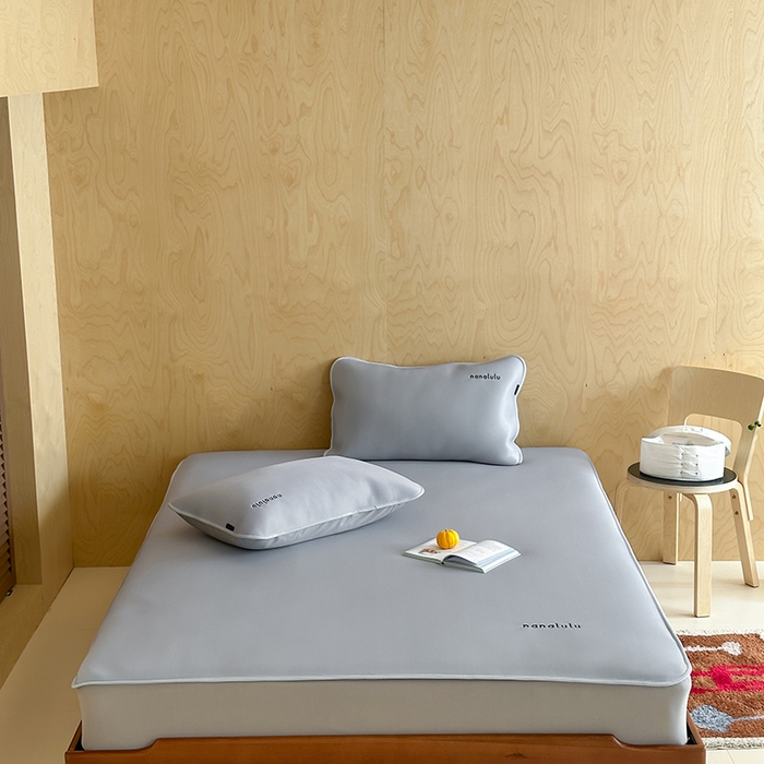 91家纺网 家纺一手货源 找家纺 （总）JUICY 橘滋家纺 2026新款CoolAir沁氧冰感软凉席·纯色刺绣