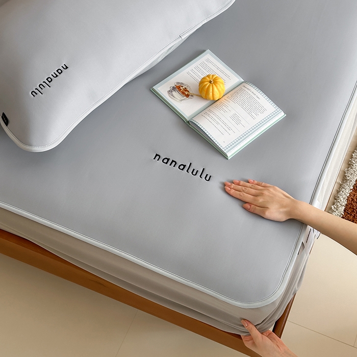 91家纺网 家纺一手货源 找家纺 JUICY 橘滋家纺 2026新款CoolAir沁氧冰感软凉席·纯色刺绣 床笠款-沁氧冰川-月影灰