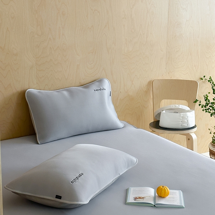 91家纺网 家纺一手货源 找家纺 JUICY 橘滋家纺 2026新款CoolAir沁氧冰感软凉席·纯色刺绣 平席款-沁氧冰川-月影灰