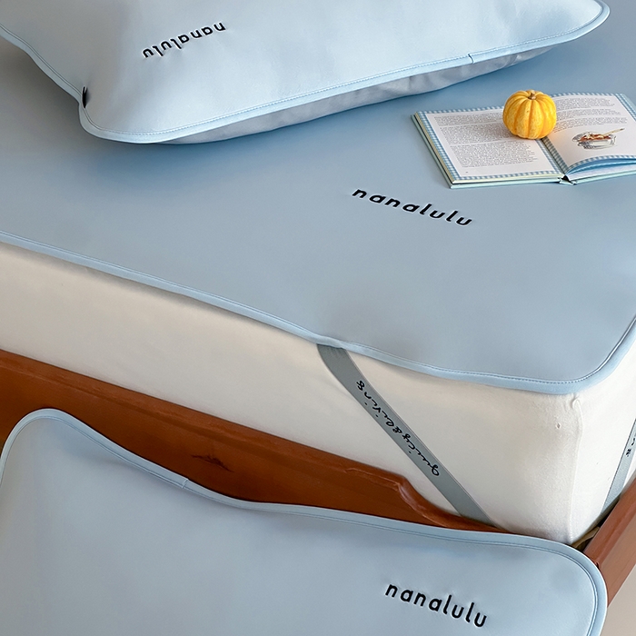 91家纺网 家纺一手货源 找家纺 JUICY 橘滋家纺 2026新款CoolAir沁氧冰感软凉席·纯色刺绣 平席款-沁氧冰川-天空蓝