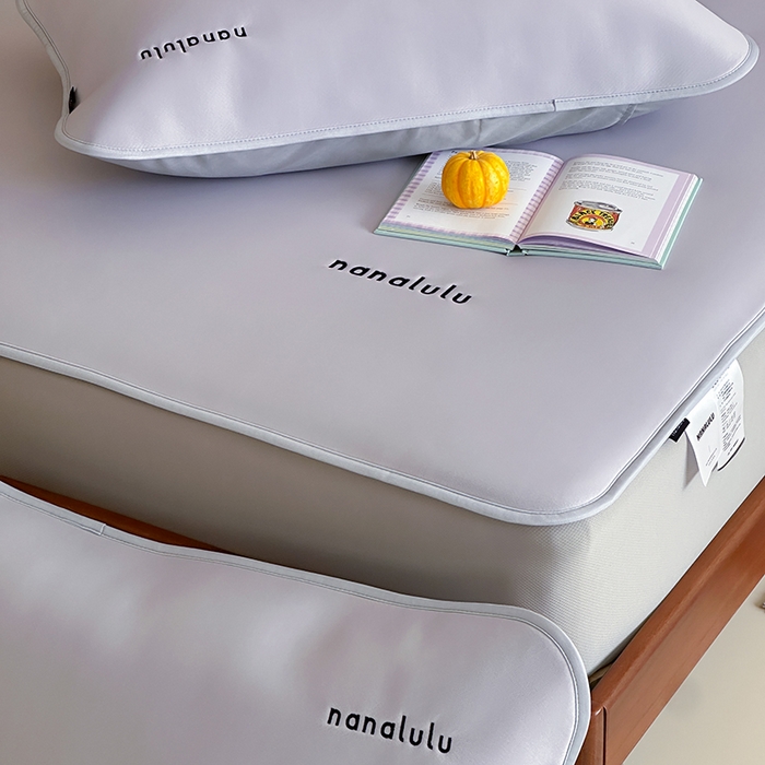 91家纺网 家纺一手货源 找家纺 JUICY 橘滋家纺 2026新款CoolAir沁氧冰感软凉席·纯色刺绣 床笠款-沁氧冰川-雾霭紫