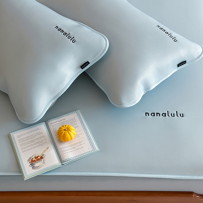 91家纺网 家纺一手货源 找家纺 JUICY 橘滋家纺 2026新款CoolAir沁氧冰感软凉席·纯色刺绣 床笠款-沁氧冰川-天空蓝