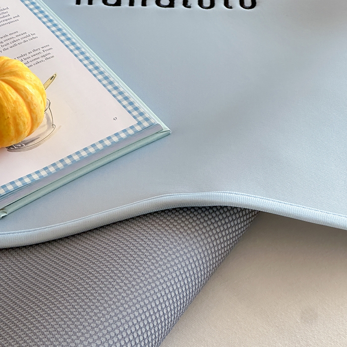 91家纺网 家纺一手货源 找家纺 JUICY 橘滋家纺 2026新款CoolAir沁氧冰感软凉席·纯色刺绣 平席款-沁氧冰川-天空蓝