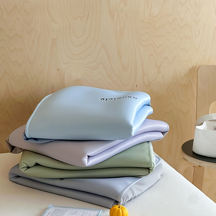 91家纺网 家纺一手货源 找家纺 JUICY 橘滋家纺 2026新款CoolAir沁氧冰感软凉席·纯色刺绣 床笠款-组合