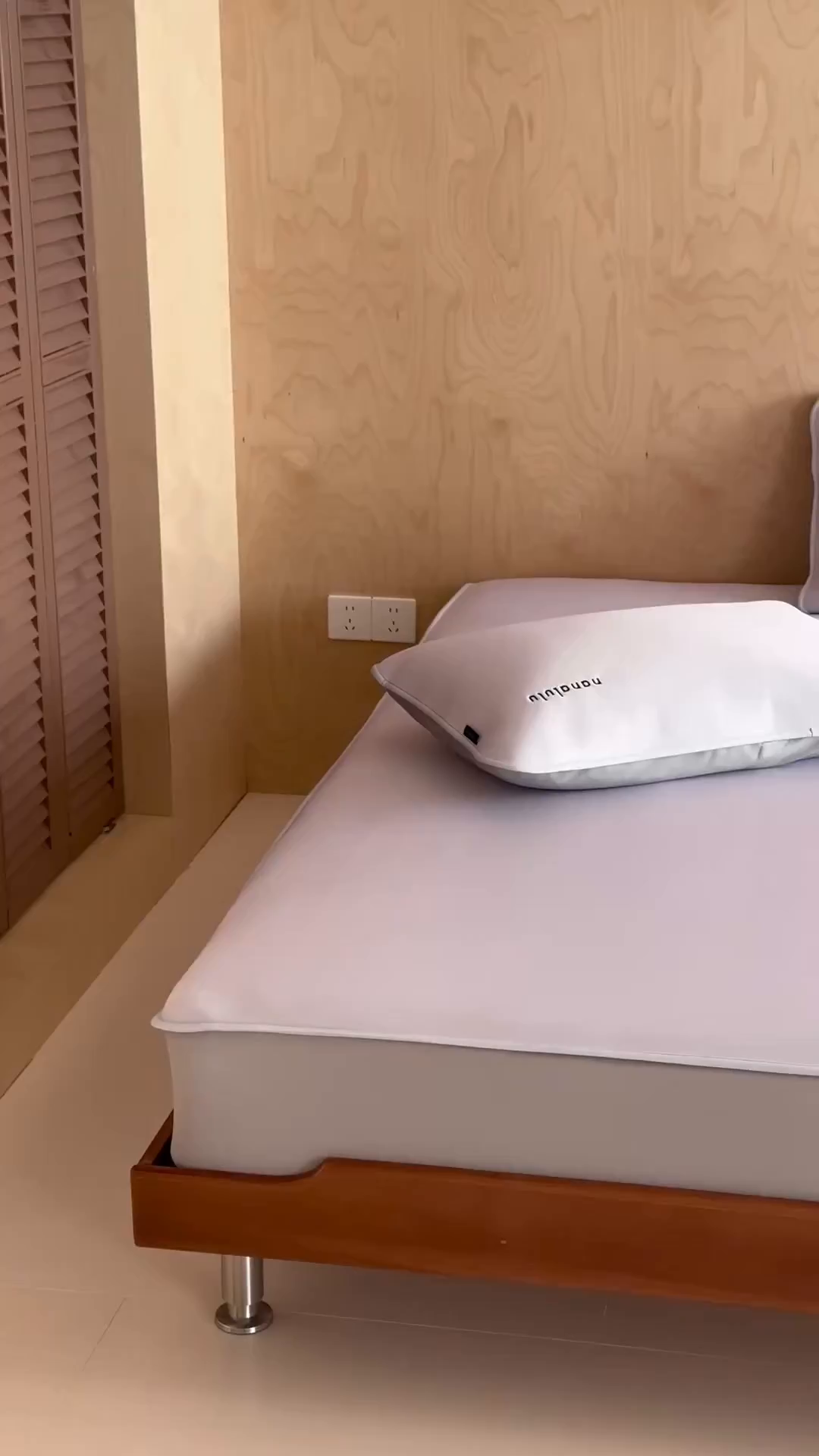 91家纺网 家纺一手货源 找家纺 JUICY 橘滋家纺 2026新款CoolAir沁氧冰感软凉席·纯色刺绣 床笠款-沁氧冰川-雾霭紫